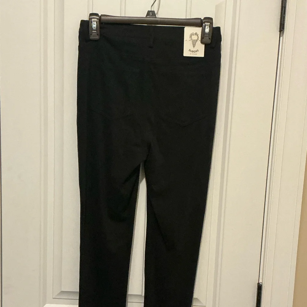 Sleek Black Trousers with Streamlined Silhouette - Picture 3 of 4